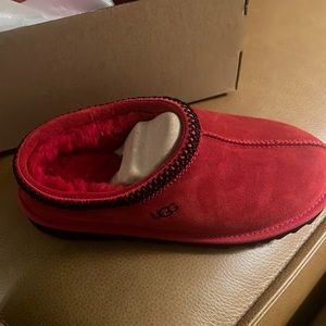 Brand new in a box UGG Tasman II slippers